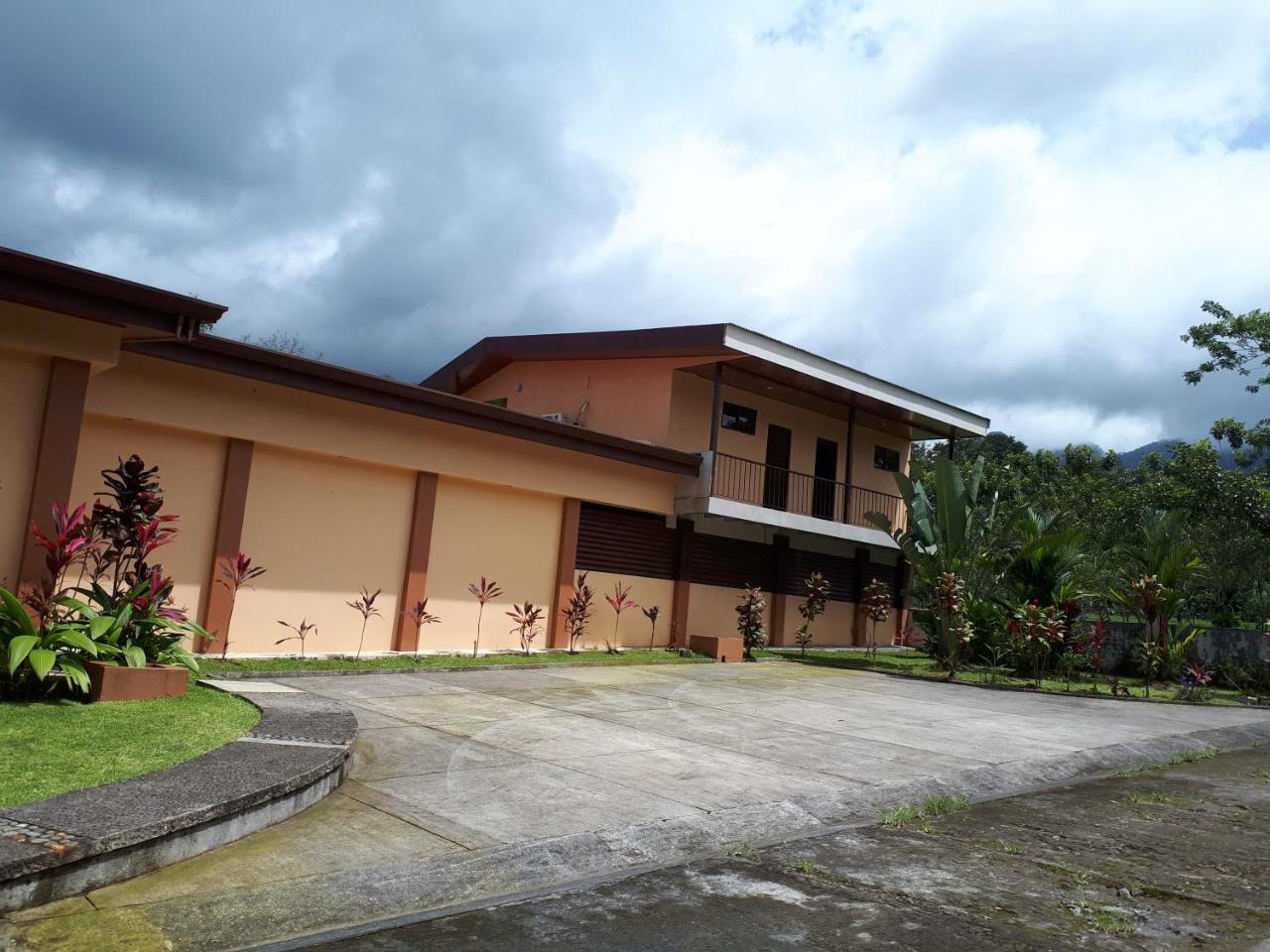 Aunty Arenal Lodge La Fortuna المظهر الخارجي الصورة