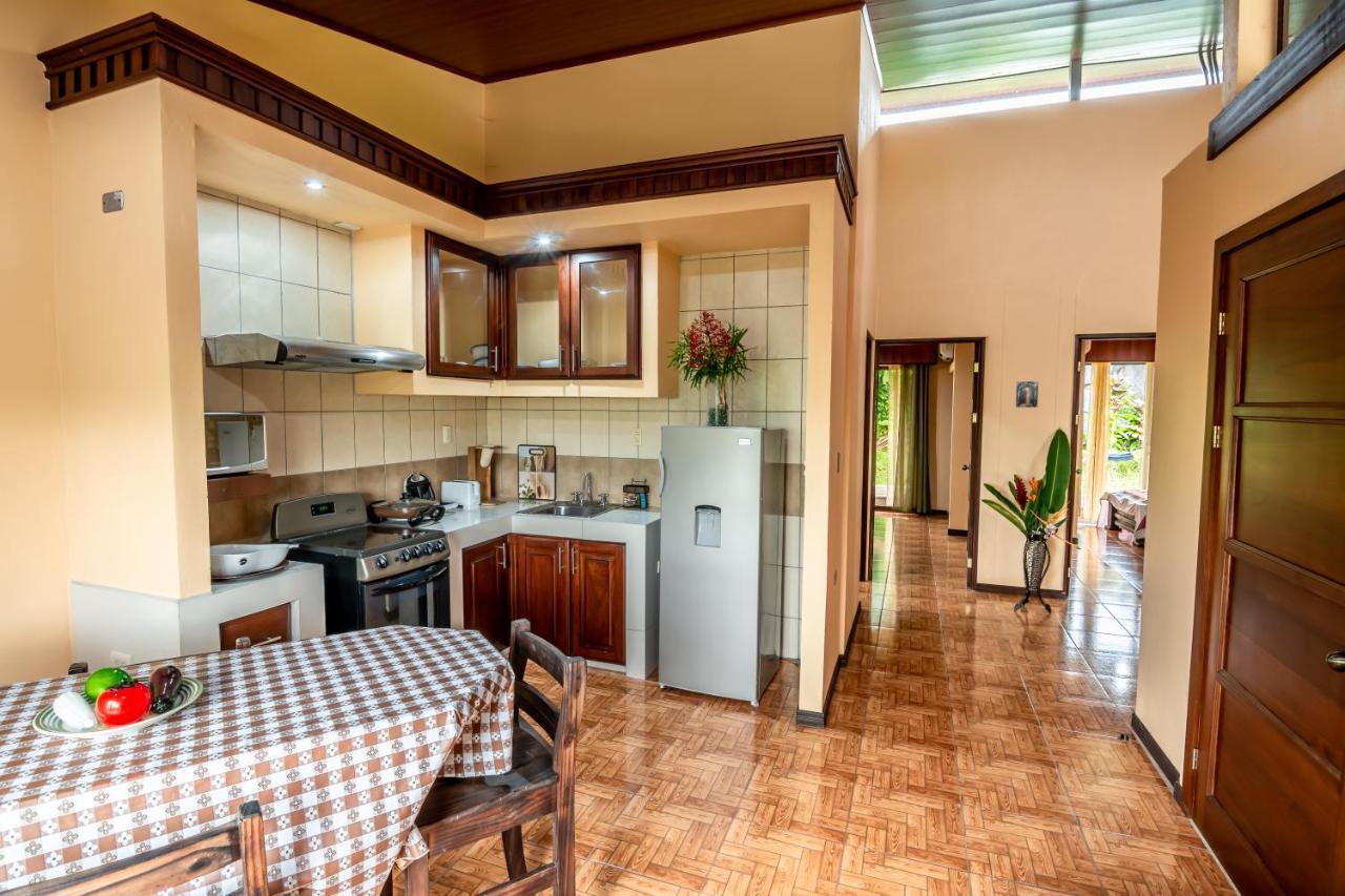Aunty Arenal Lodge La Fortuna المظهر الخارجي الصورة